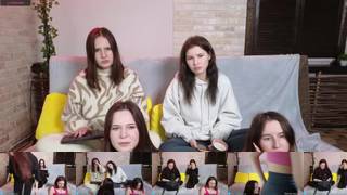The_bad_touch_ Webcam 2023-11-18