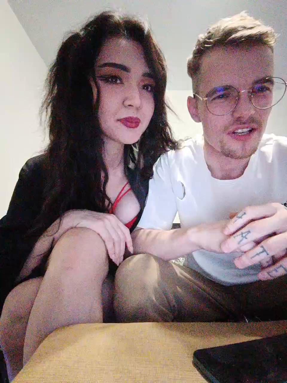 TwoFox Webcam 2023-10-20