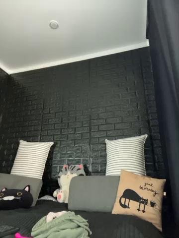 Vero19nika Webcam 2023-09-18