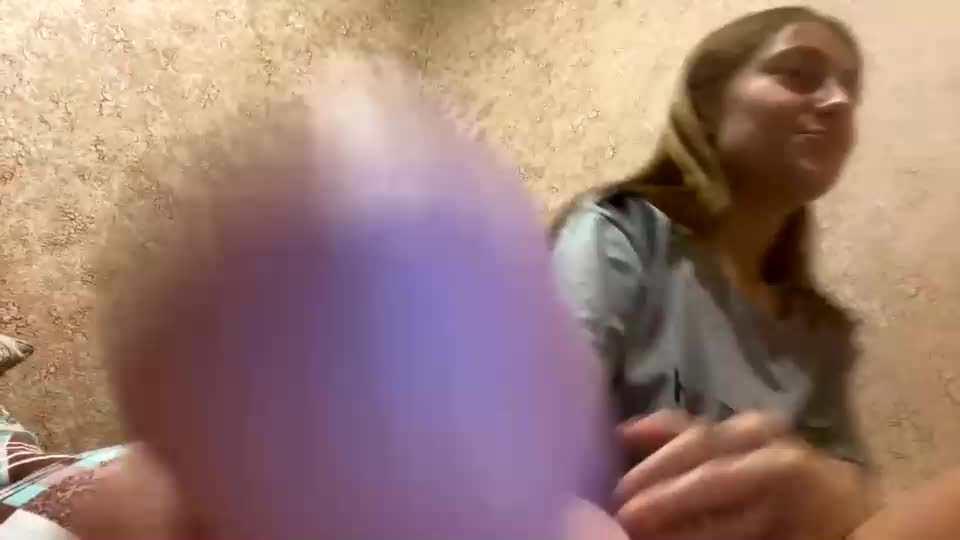 Viktoria9898 Webcam 2022-12-06