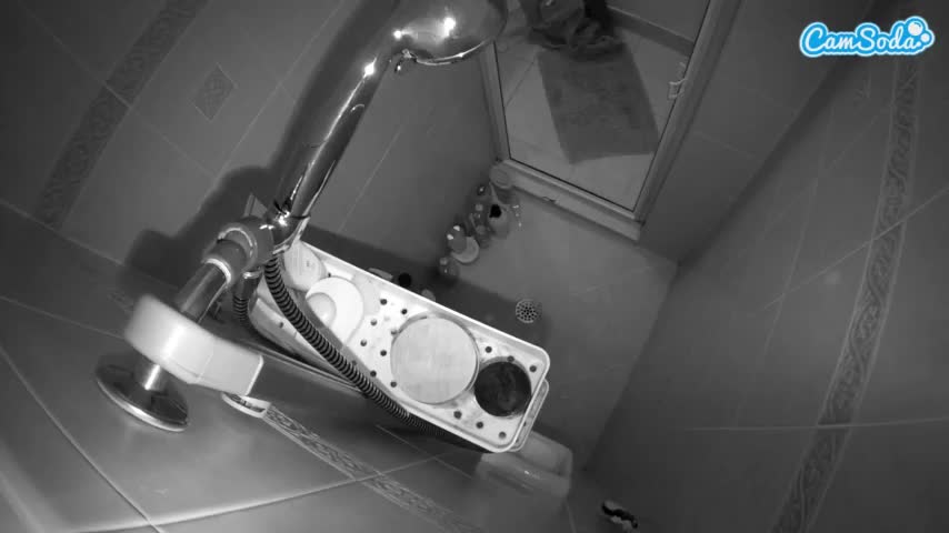 Voyeurcam-baileybase-shower Webcam 2023-10-29