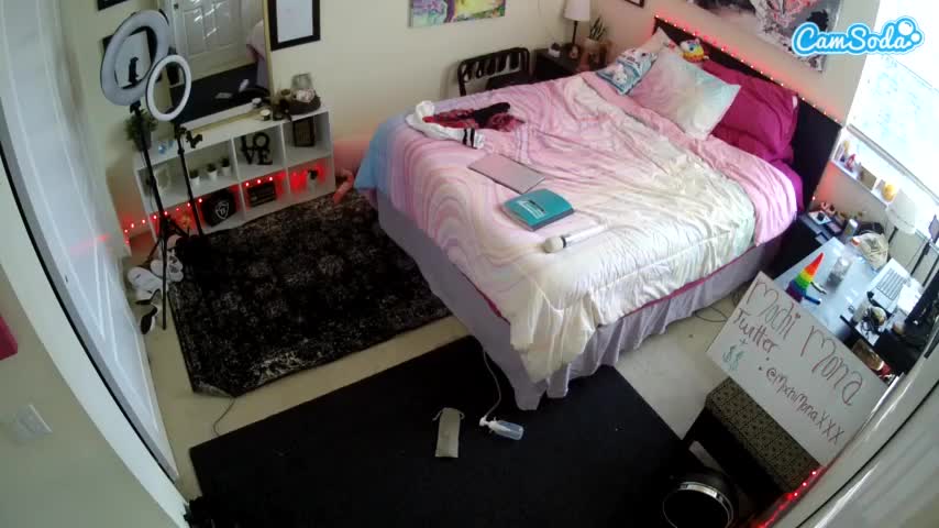 Voyeurcam-hornyhostel-01 Webcam 2023-10-14