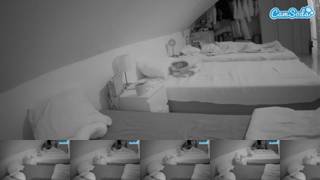 Voyeurcam-julmodels-bed-4 Webcam 2023-11-26