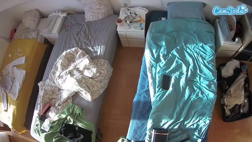 Voyeurcam-julmodels-bed-5 Webcam 2023-10-12