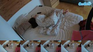 Voyeurcam-julmodels-greybed-1 Webcam 2023-11-13