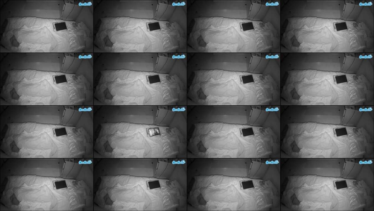 Voyeurcam-julmodels-greybed-2 Webcam 2024-03-24