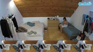 Voyeurcam-julmodels-greybed-3 Webcam 2023-10-13