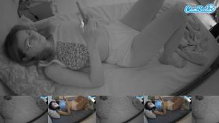 Voyeurcam-julmodels-whitebed-2 Webcam 2023-10-21