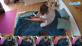Voyeurcam-julmodels-whitebed-3 Webcam 2023-11-06