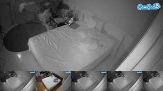 Voyeurcam-julmodels-whitebed-5 Webcam 2023-11-04