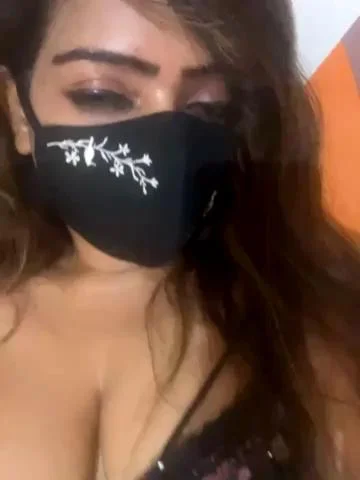 Wildbitchfucks Webcam 2023-11-24