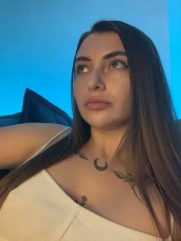 WILDGIRL Webcam 2023-11-26