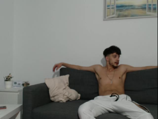 YoungCrazyHot Webcam 2023-07-23