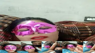 Yourpriya121 Webcam 2024-03-12