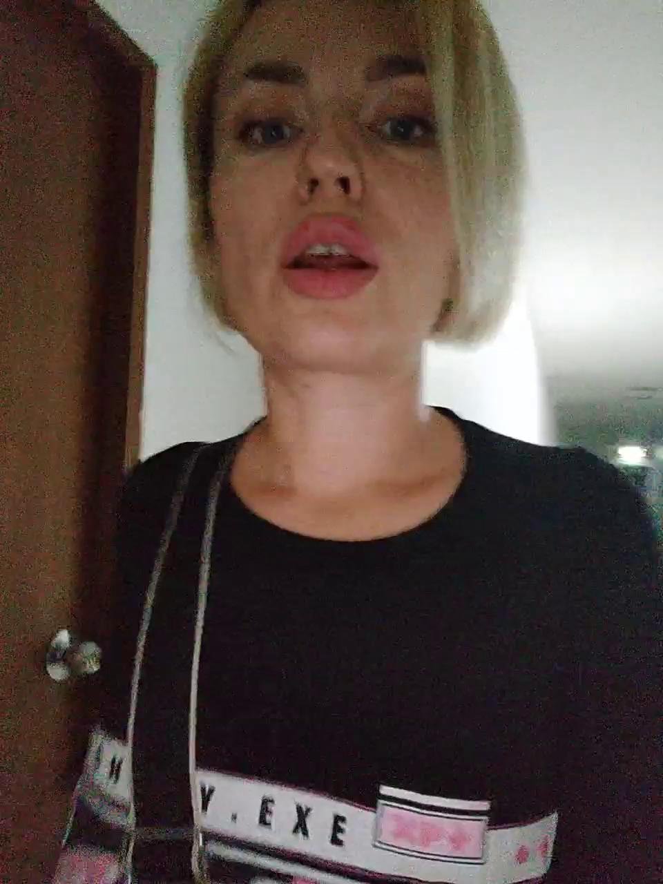 MinniMia Webcam 2024-06-09