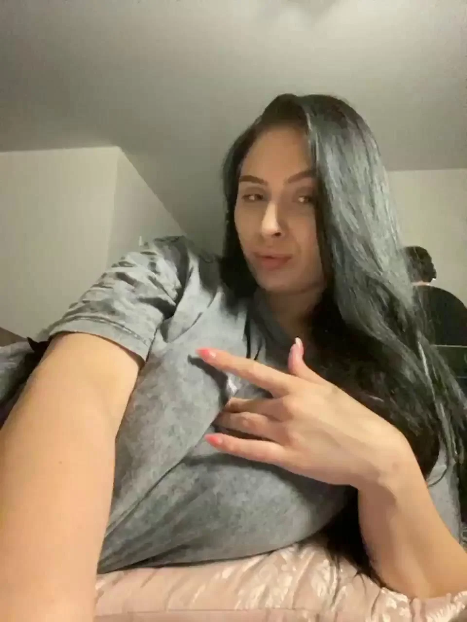 PARTYNEXTNEXT Webcam 2024-06-09