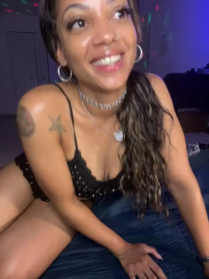 GoodGirlAsia Webcam 2024-06-19