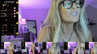 Velvetbarbie Webcam 2024-08-11