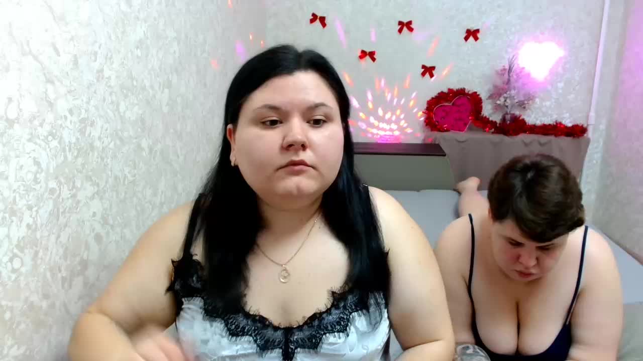 BeckyAndEllen Webcam 2024-12-26