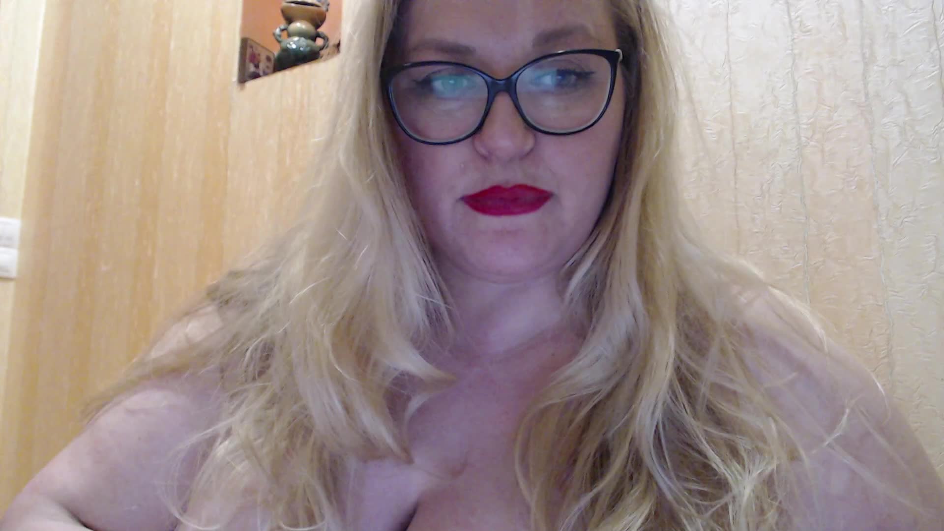 NushaSexyBlonde Webcam 2024-12-26