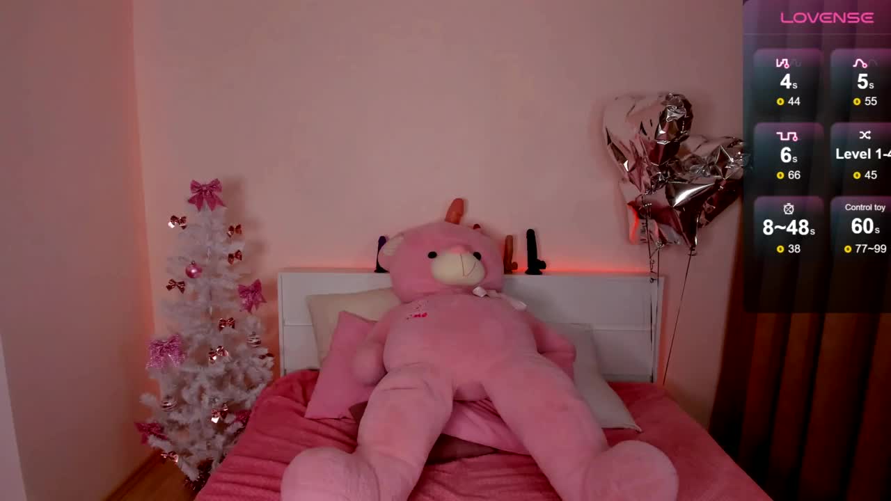 DarkLola Webcam 2024-12-26