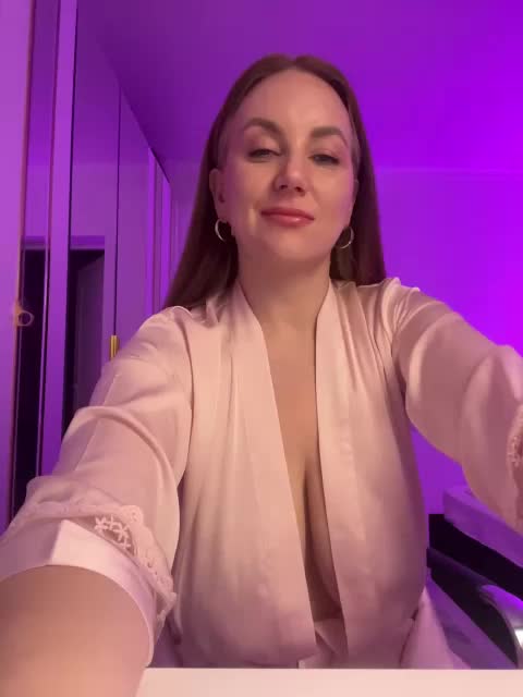 Cherryygirl Webcam 2024-12-26