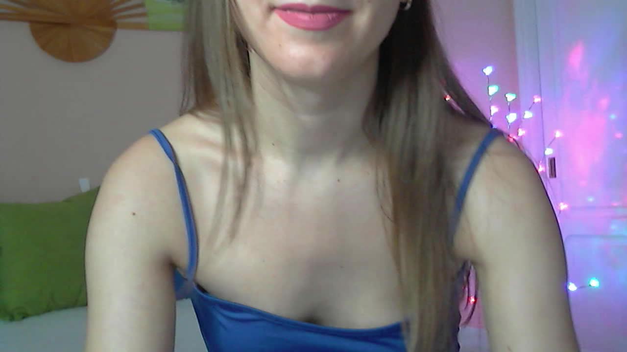 Lolakisss Webcam 2024-12-27