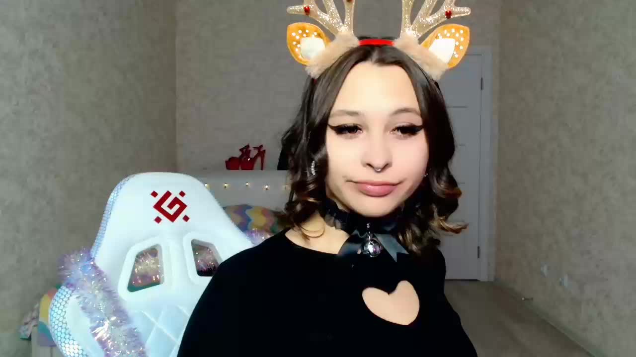 EleonoraLuL Webcam 2024-12-28