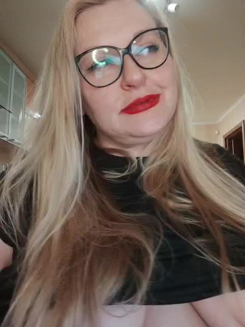 NushaSexyBlonde Webcam 2024-12-31