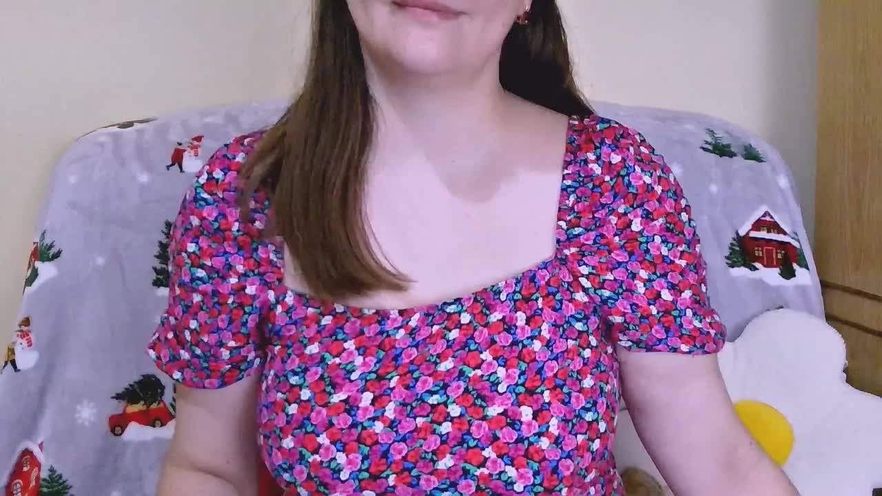 CurvyMasha Webcam 2025-01-02