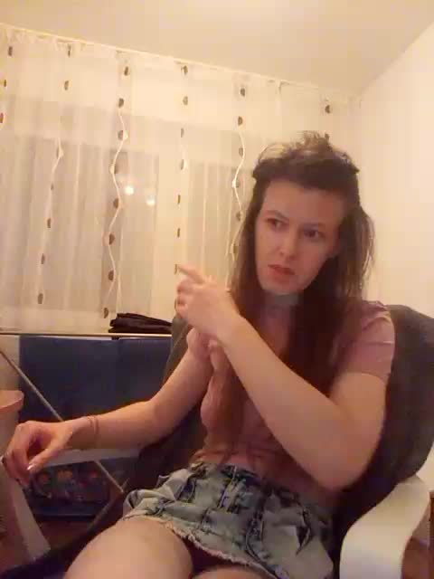 __COVID-19__ Webcam 2025-01-02