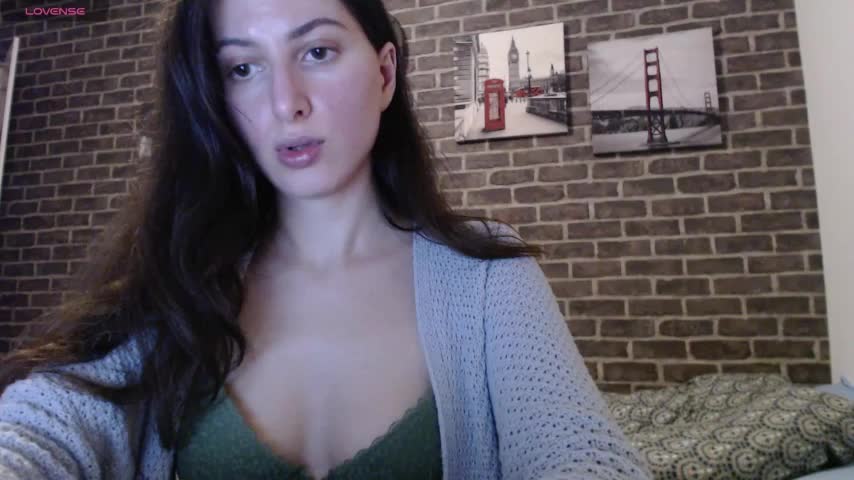 Hot-lina Webcam 2025-01-04