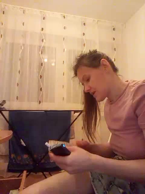 __COVID-19__ Webcam 2025-01-04