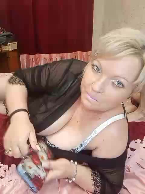 Sandra788725 Webcam 2025-01-09