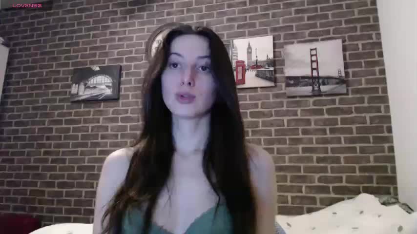 Hot-lina Webcam 2025-01-14