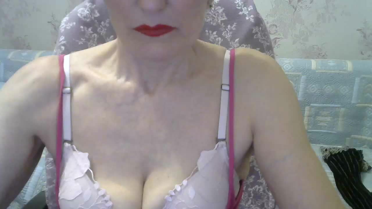 Red-Rose-777 Webcam 2025-03-14